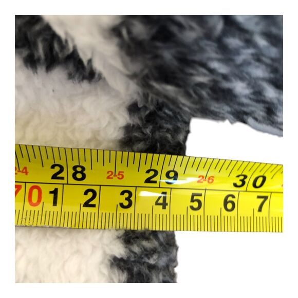 Steve Madden Women's Fuzzy Cozy Super Soft Black and White Plaid‎ Coat Jacket 3x - Picture 9 of 13